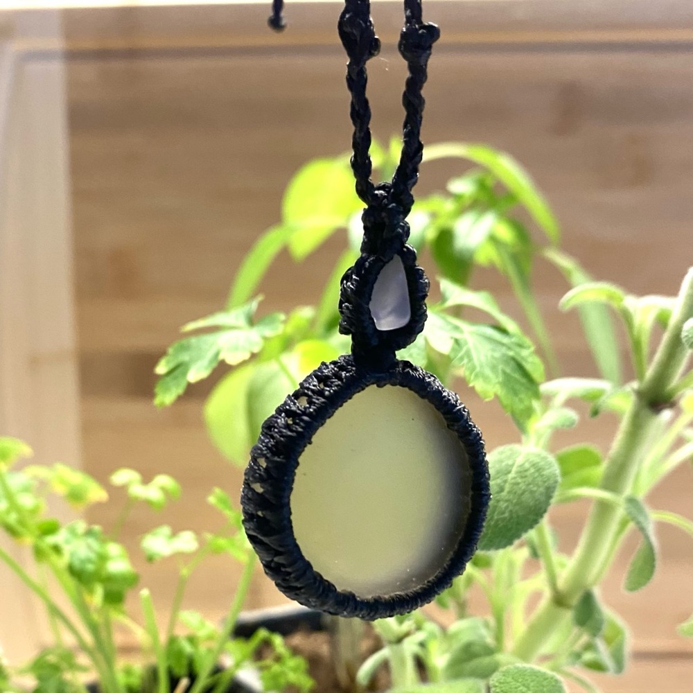 Macrame necklace